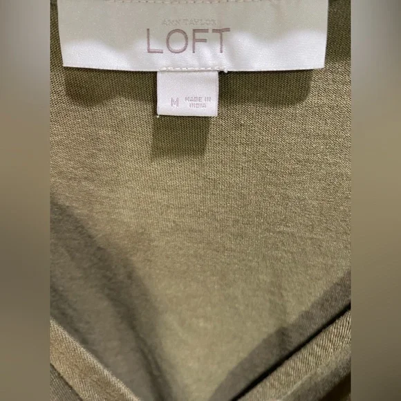 LOFT Olive Green Sleeveless Midi Dress Size M Wrap Style Closet Staple - Picture 4 of 8